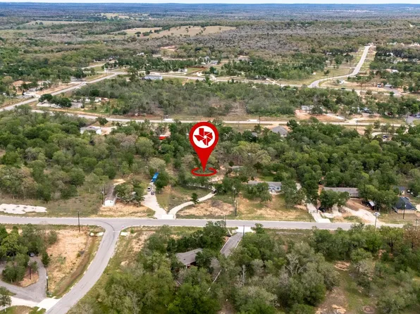 171 Comancheria Trl, Elgin, TX 78621