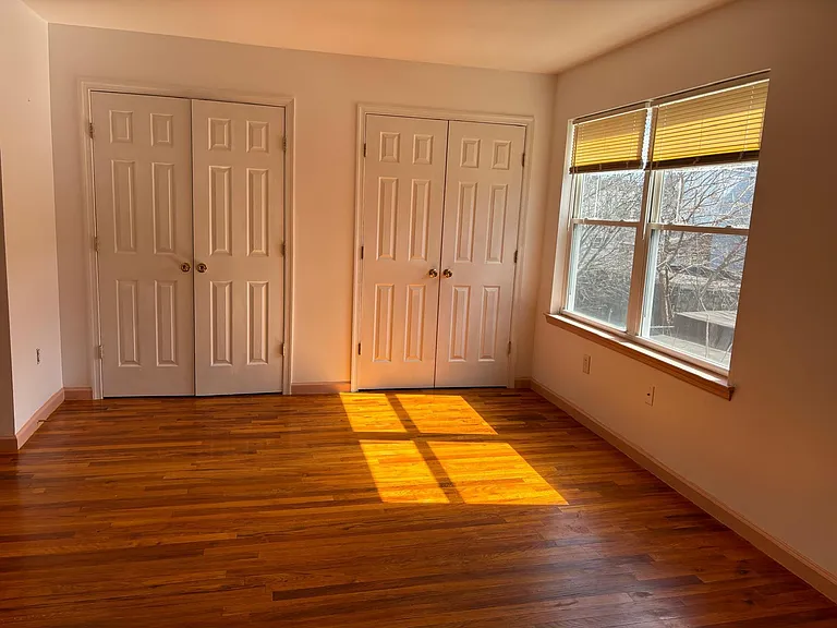 35 Logan Ave #1 — Photo 13