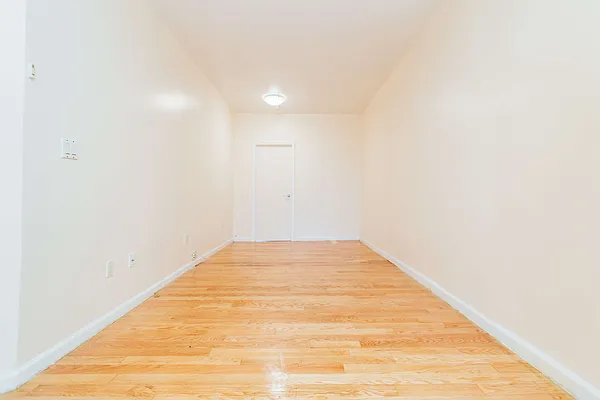 Rented by Nooklyn NYC LLC | media 13