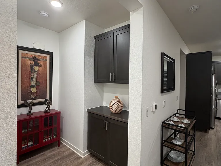 877 Blackstone Dr — Photo 24