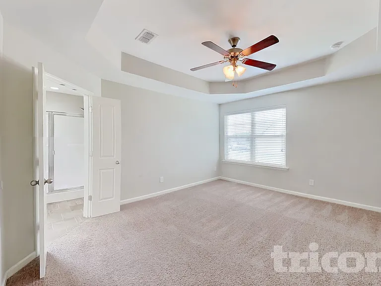 1048 Solomon Ln — Photo 5