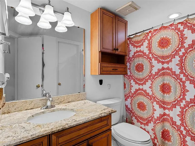 633 Buoy Ln #306 — Photo 10