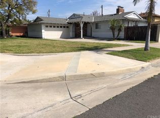 320 N La Reina St, Anaheim, CA 92801