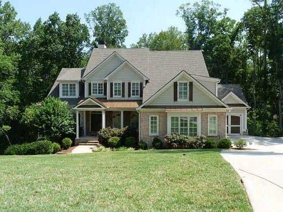 2nd image of 414 Addie Ln