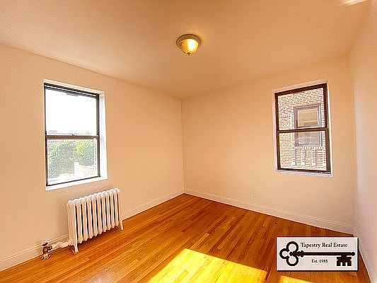 4th image of 47-27 39th St #15A
