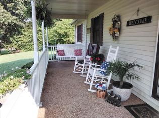 2350 Post Oak Rd, Camden, TN 38320