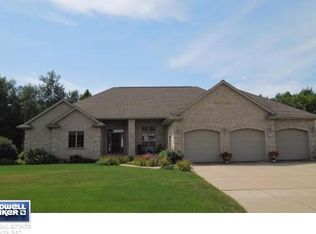 2789 Prairie Garden Trl, Green Bay, WI 54313