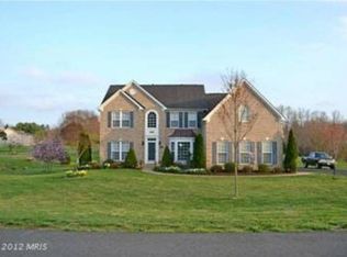 5865 Manchester Ct, Warrenton, VA 20187