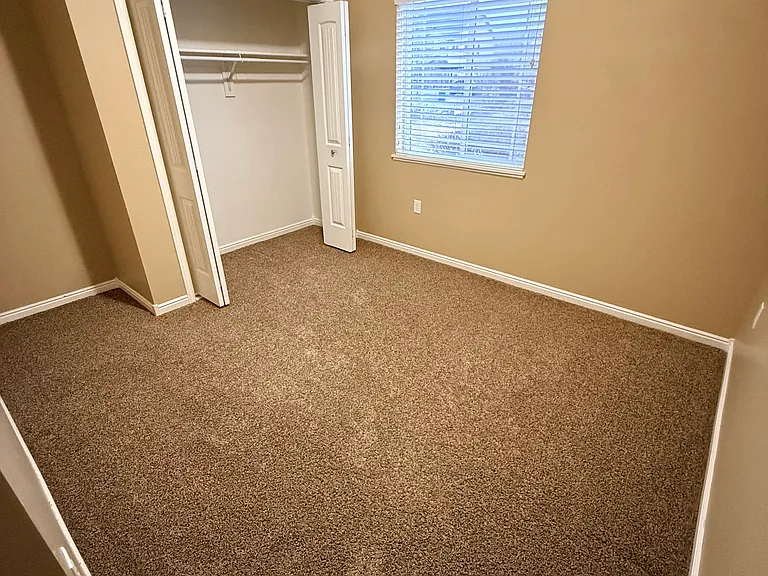 1492 N 565 W #101 — Photo 7
