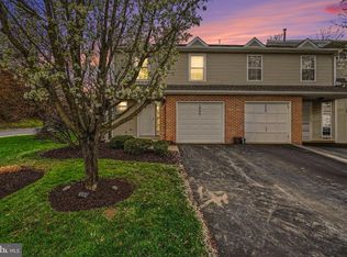 1936 Daybreak Cir, Harrisburg, PA