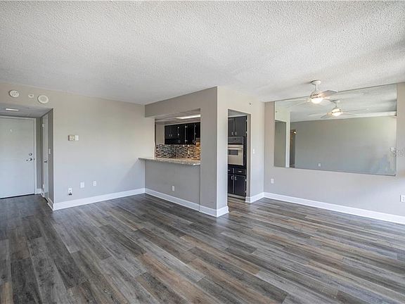 4th image of 470 3rd St S Unit 205