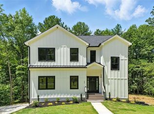 25 Hollow Oak Rd, Newnan, GA 30263
