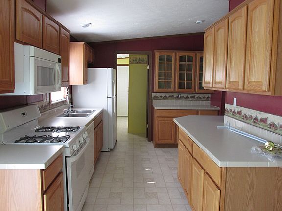 2nd image of 6120 S Prestwick Pl