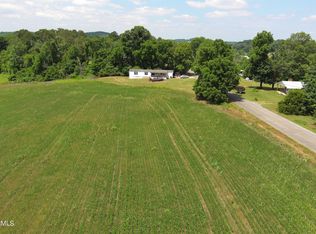 7036 Howard School Rd, Maryville, TN 37801