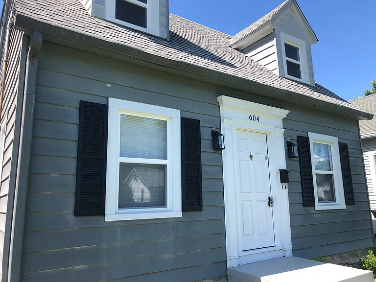 604 Colorado Ave — Photo 3