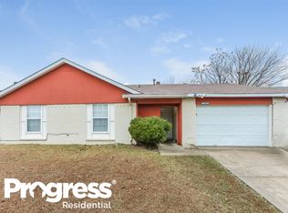 3502 Chesapeake Dr, Arlington, TX 76014