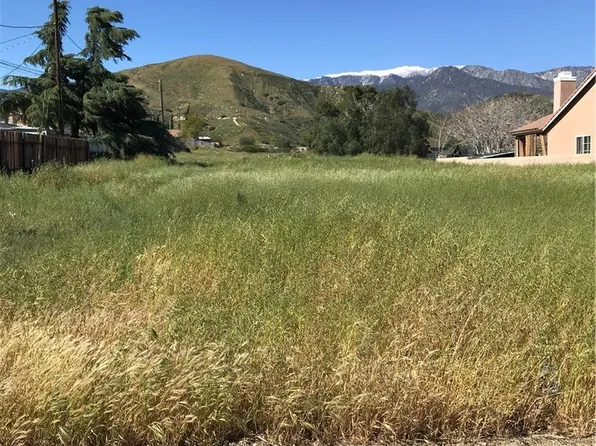 677 E Indian School Ln, Banning, CA 92220