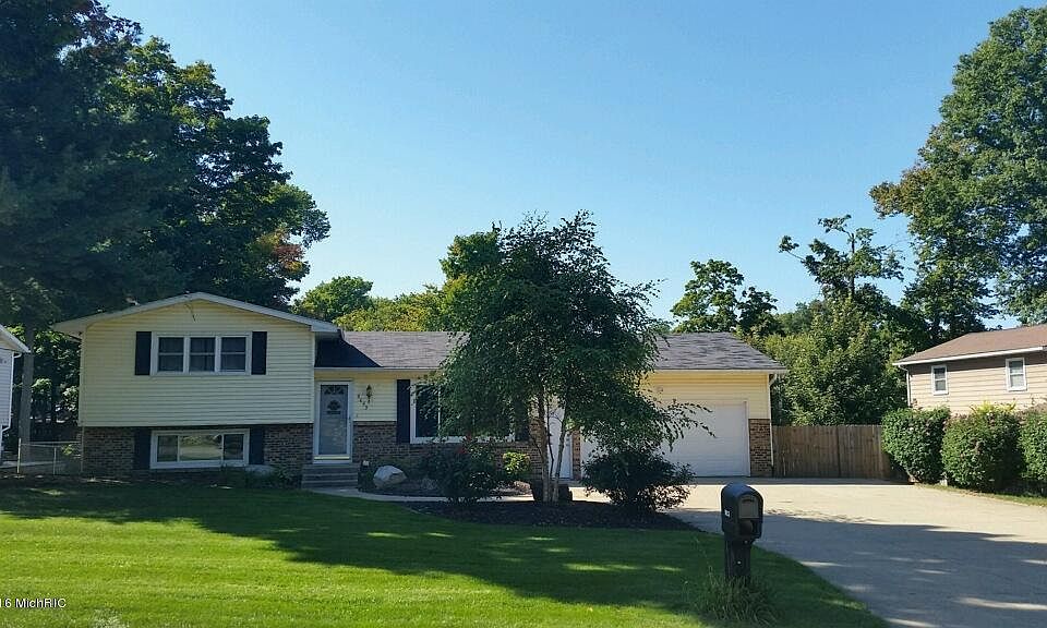 1st image of 8653 Gardendale Ave SW