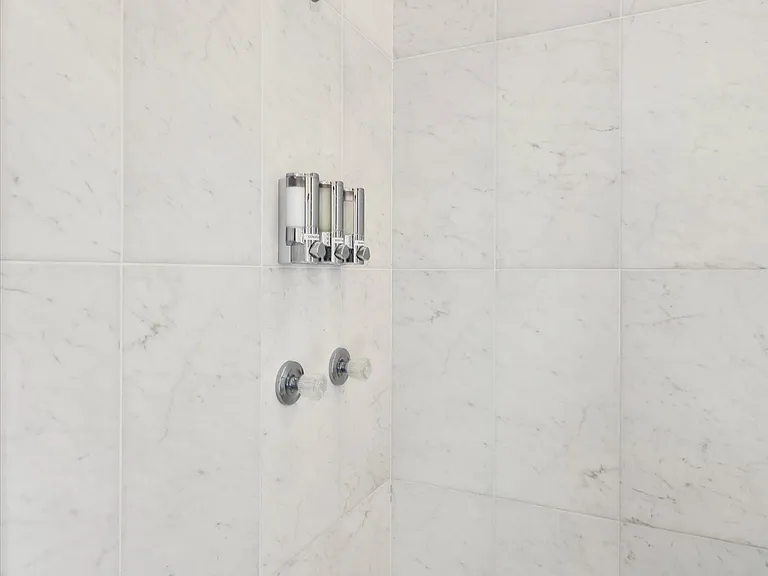 12161 Hill Country Cir #1 — Photo 20