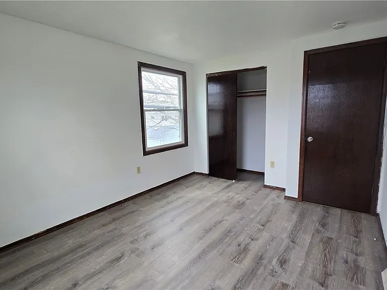 182 Woodcrest Dr — Photo 17