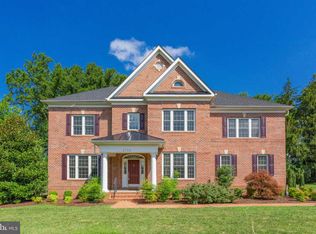2730 Chain Bridge Rd, Vienna, VA 22181