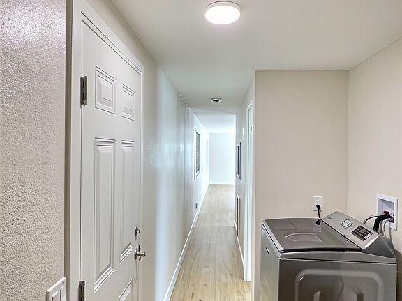 4th image of 3333 228th Street SE #84