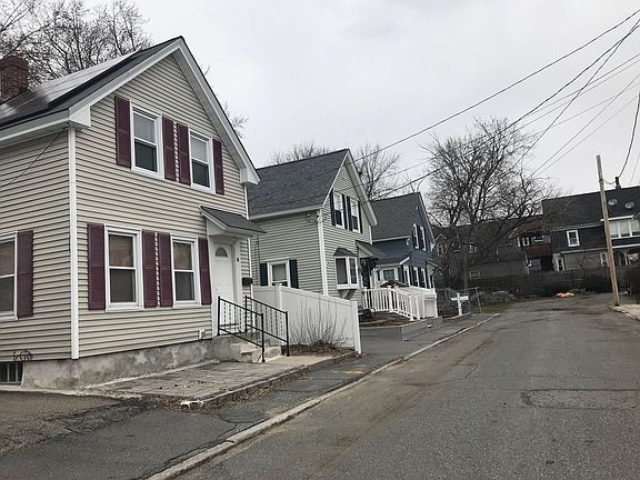 Street view (Dead end) 