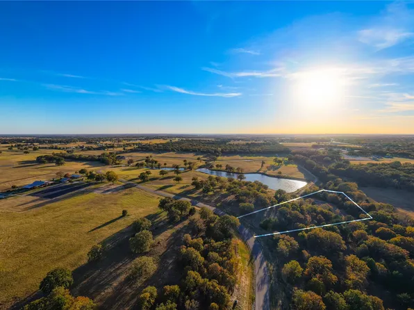 Stonebridge Blvd, Bowie, TX 76230