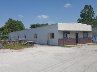 8427 Us Highway 59 N, Grove, OK 74344
