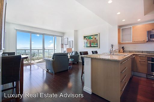 2nd image of 322 Karen Ave Unit 2405