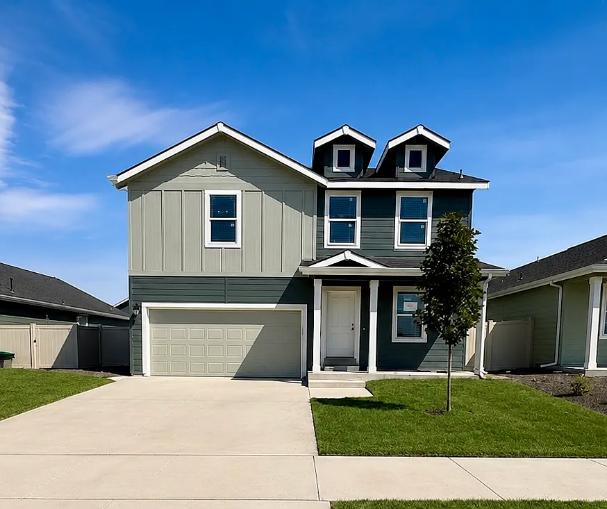 4 bed, 1874 sqft, $2,495 — Photo 1