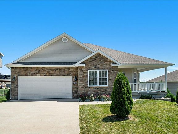2nd image of 13978 Dakota Ct