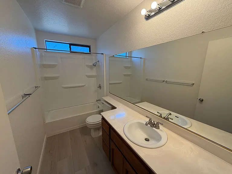 872 Shellwood Way — Photo 38