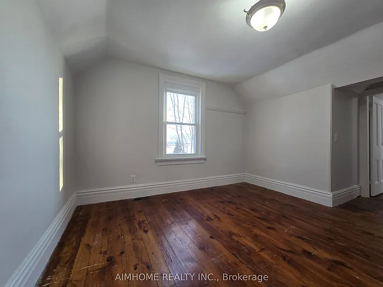 22156 Leslie St — Photo 13