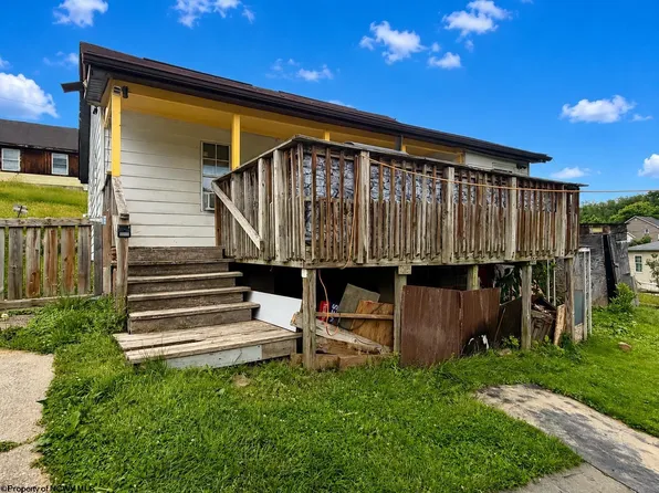 117 Manchin St, Fairmont, WV 26554
