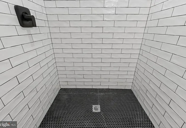 213 Seaton Pl NE #2 — Photo 18