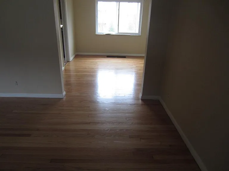 4936 Charlemar Dr — Photo 7