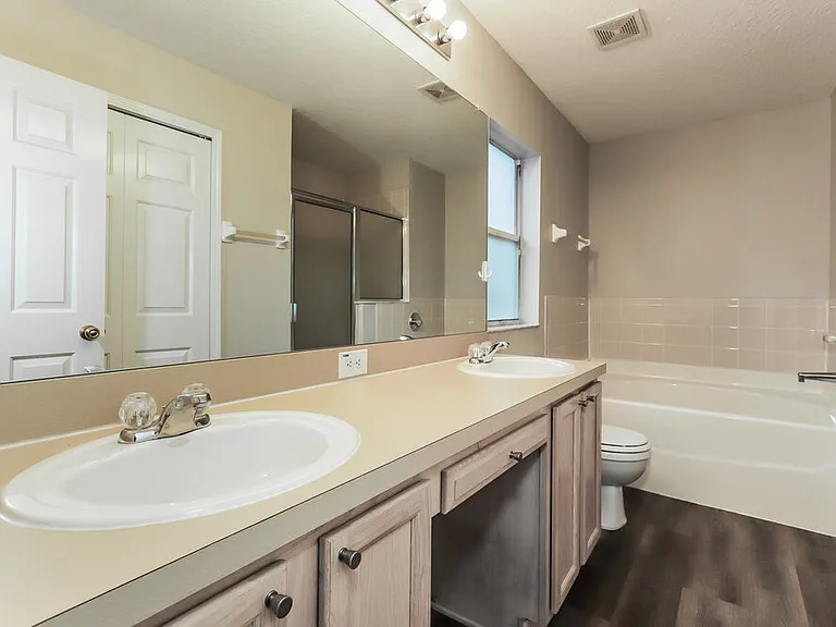 6415 Buckhead Ct — Photo 11