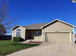 2526 Ambassador Dr, Salina, KS 67401