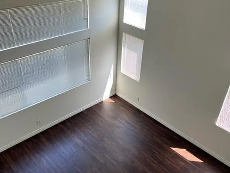 805 Pathfinder Way — Photo 21