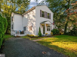 723 214th St, Pasadena, MD 21122