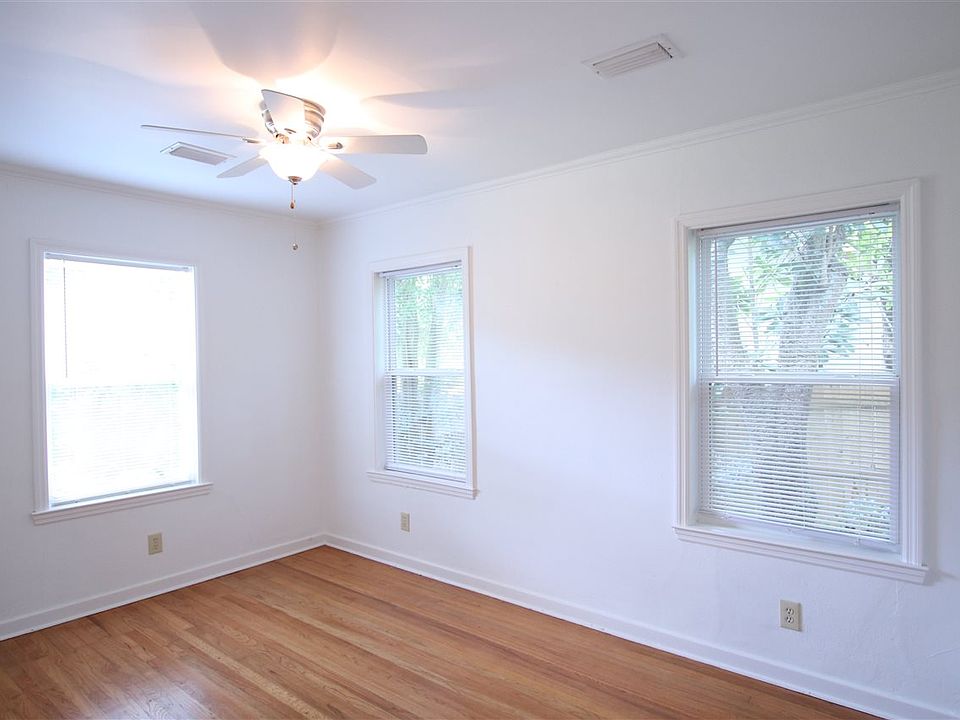 1st image of 606 Truett Dr
