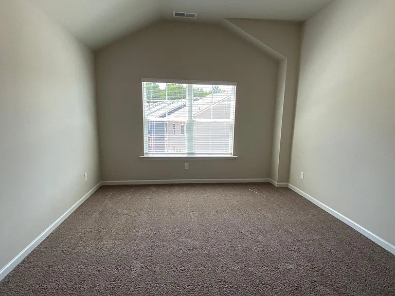 4442 Richmond Ct — Photo 20