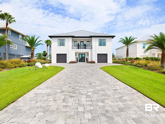 3rd image of 30239 Canal Ct