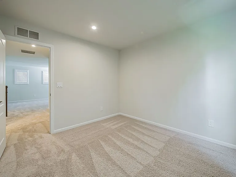 1582 Beachwood Dr — Photo 39