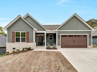 325 Oostagala Ln, Loudon, TN 37774