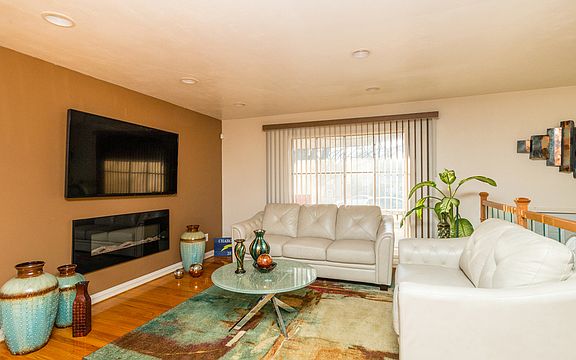 2nd image of 2115 Hermon Ave