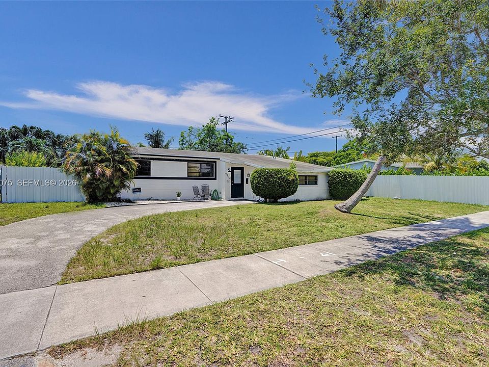 1st image of 9910 Bahama Dr