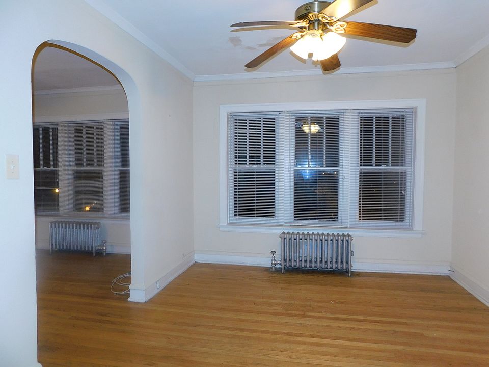 2nd image of 7520 N Hoyne Ave APT 2K
