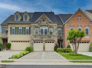 18302 Buccaneer Ter, Leesburg, VA 20176